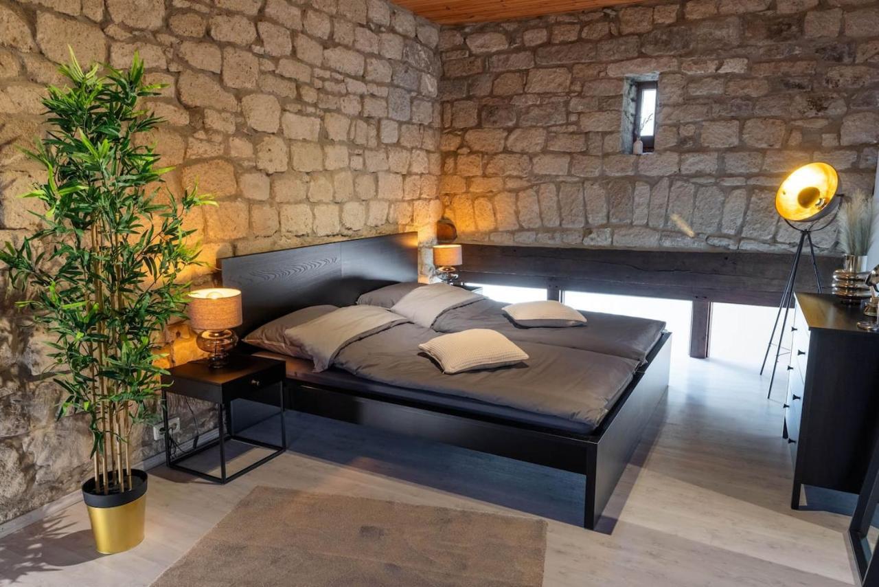 Vulkan-Lodge Ferienhaus Rieden  Екстериор снимка